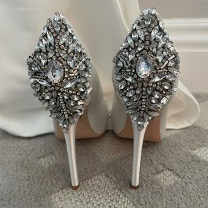 Baffles mischka heels